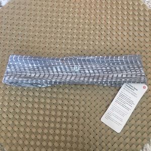 Lululemon headband